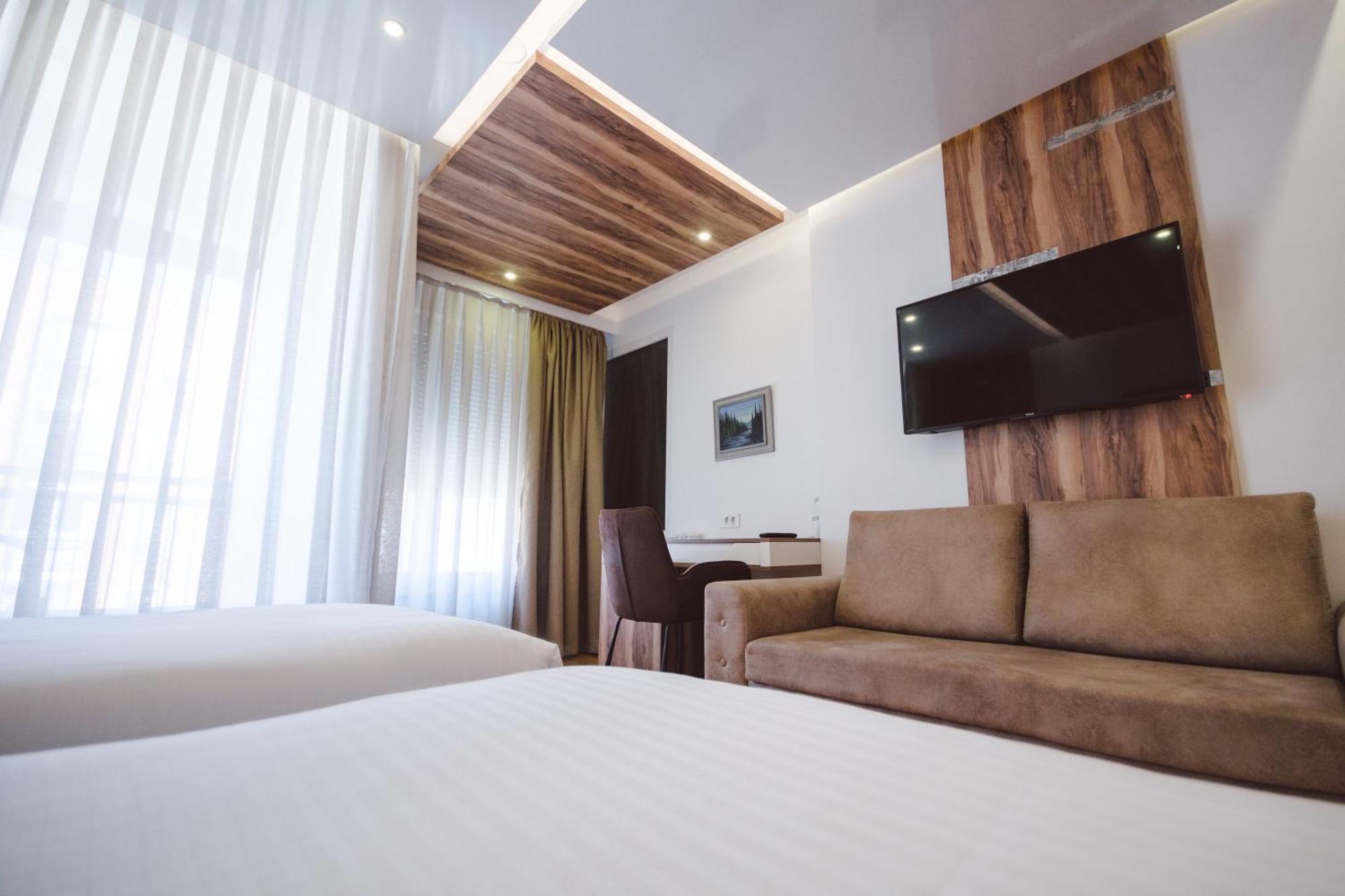 Star Hill Hotel & Spa Πρίστινα Εξωτερικό φωτογραφία